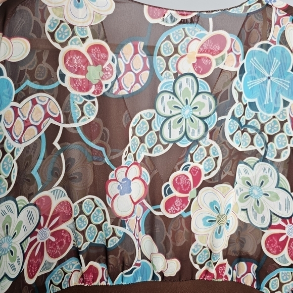 Women's Forever Floral Print Bell sleeve V-Neck Blouse, Lrg, Bohemian/Boho Chic - Picture 13 of 13